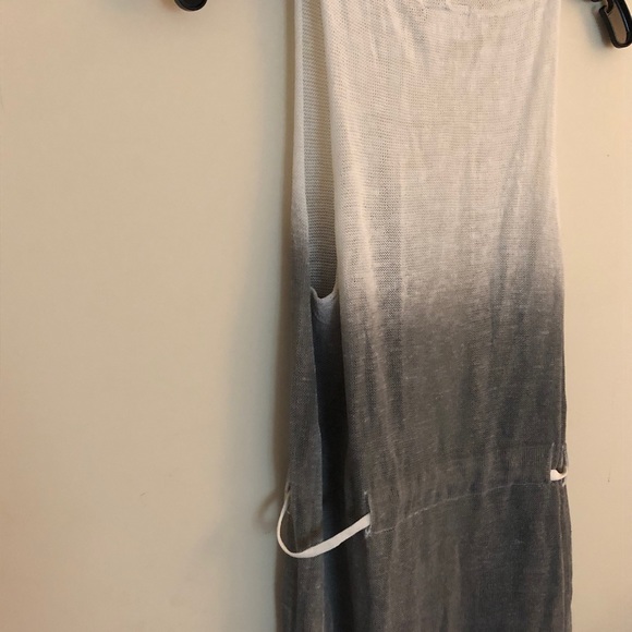 Sarah pacini linen wrap top.  One size - Picture 6 of 13